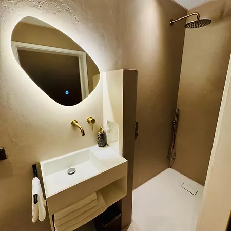 Maison Colombe * Oudesluis (North Holland)